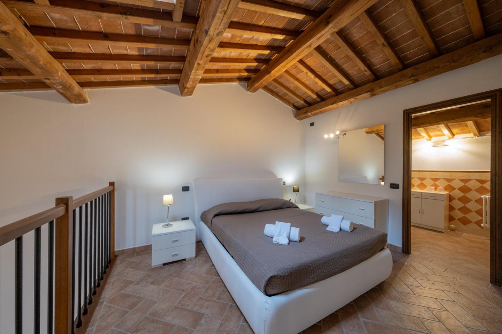 San Ruffino Apartments ラーリ エクステリア 写真